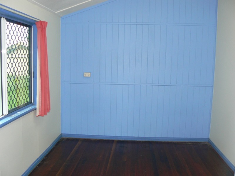 2 Queen Street, North Mackay QLD 4740