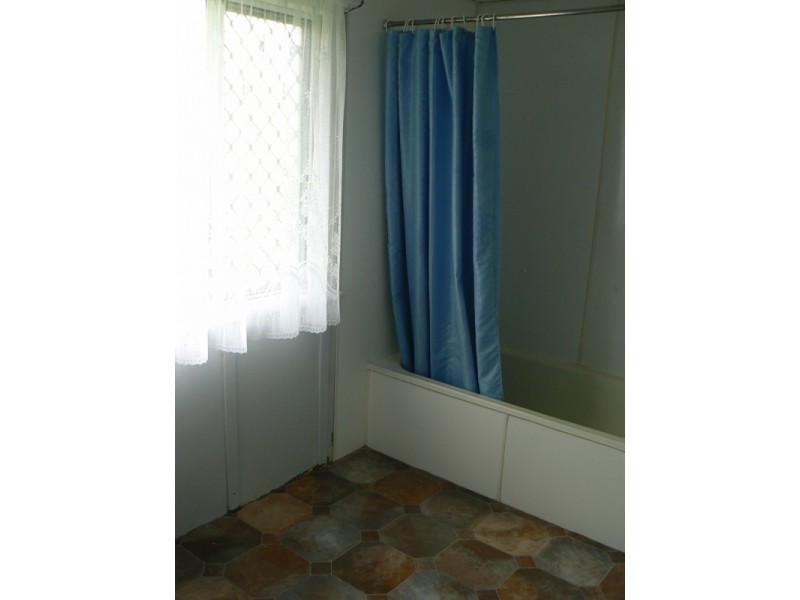 2 Queen Street, North Mackay QLD 4740