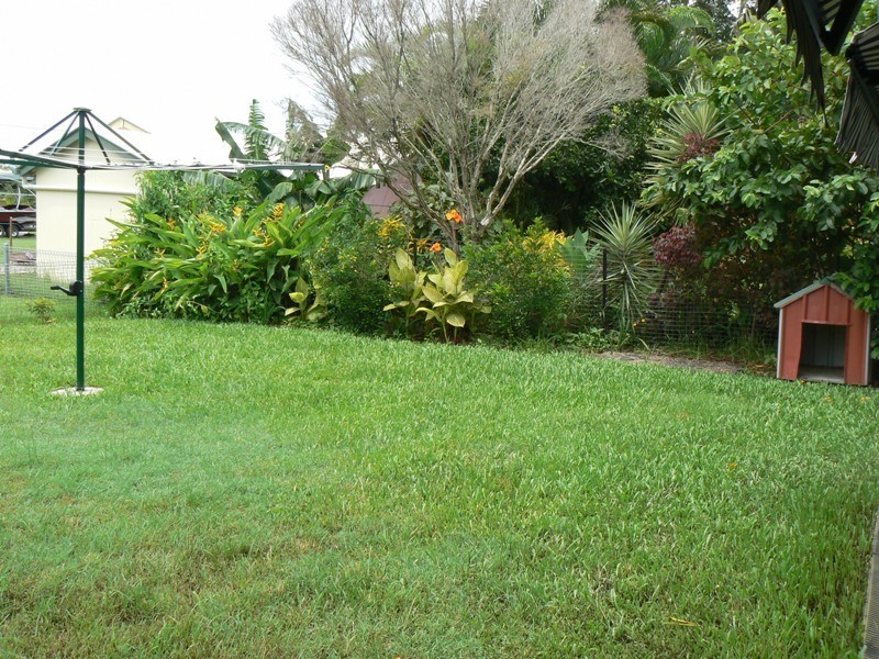 2 Queen Street, North Mackay QLD 4740