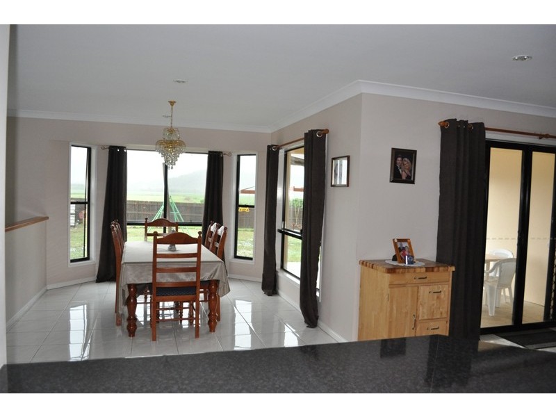216 Yakapari-Seaforth Road, The Leap QLD 4740