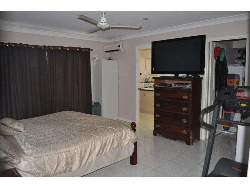 216 Yakapari-Seaforth Road, The Leap QLD 4740