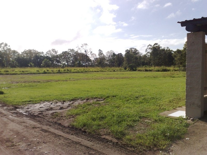 42 Webb Road, Sarina QLD 4737