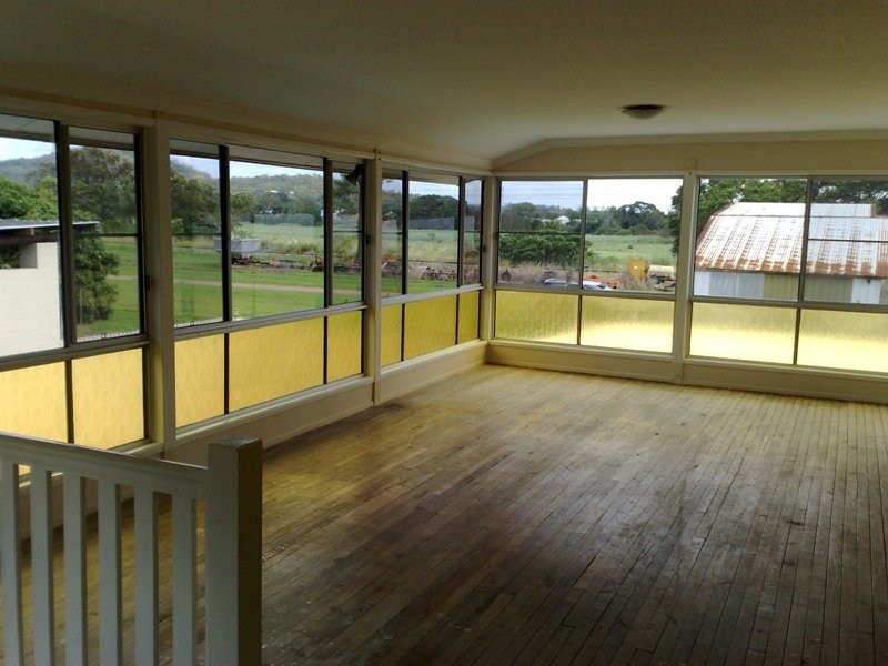 42 Webb Road, Sarina QLD 4737