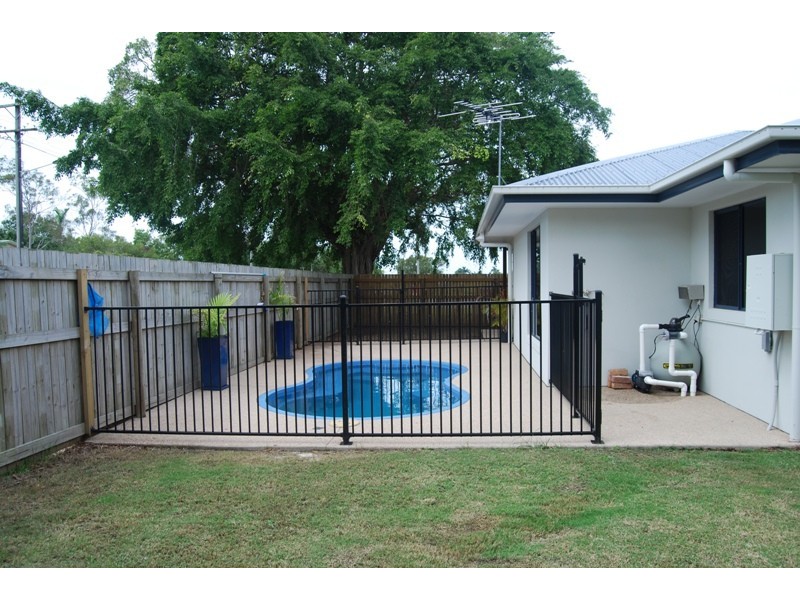 21a Churchill Avenue, Ooralea QLD 4740