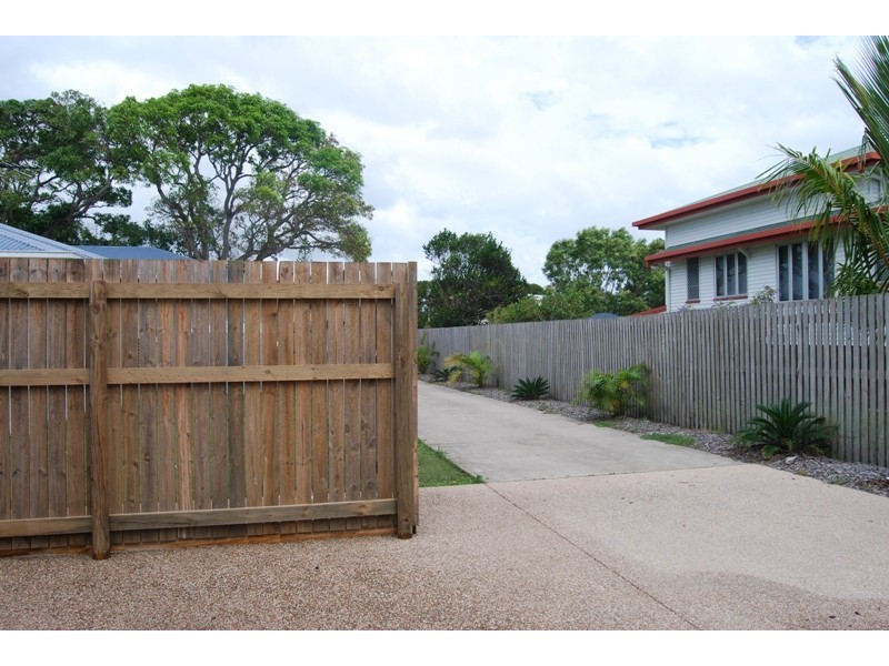 21a Churchill Avenue, Ooralea QLD 4740
