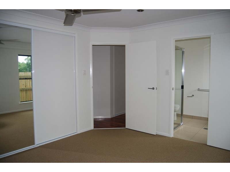 21a Churchill Avenue, Ooralea QLD 4740