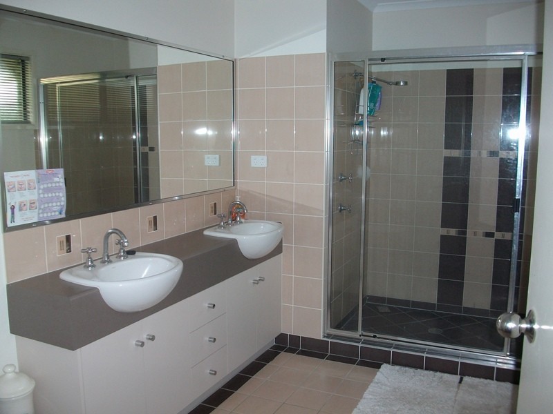 20 Wilcox Street, Eimeo QLD 4740