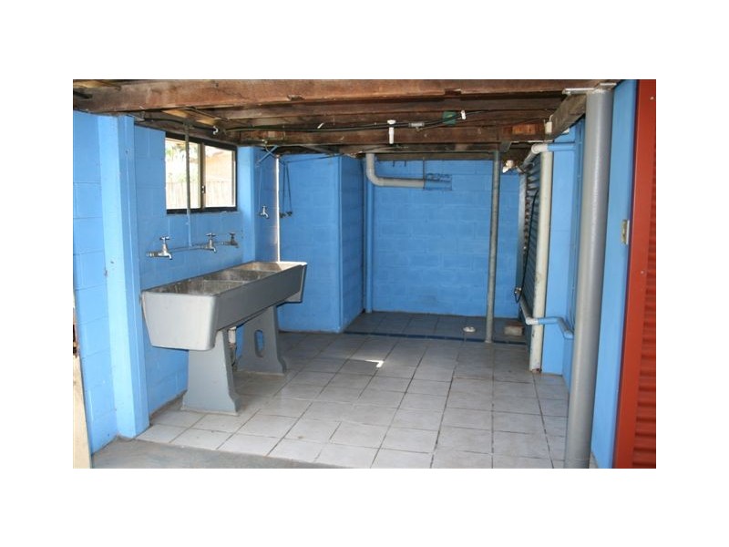 10 Oak Street, Andergrove QLD 4740