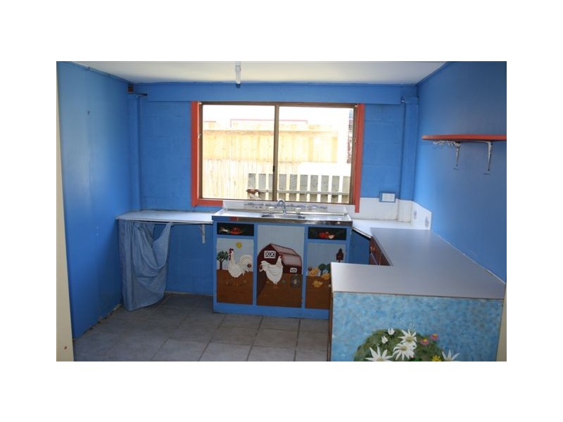 10 Oak Street, Andergrove QLD 4740