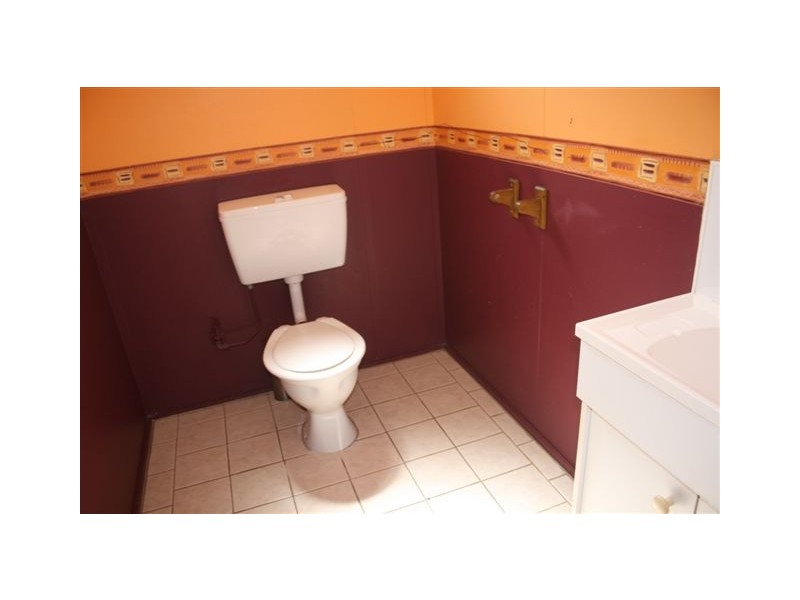 10 Oak Street, Andergrove QLD 4740