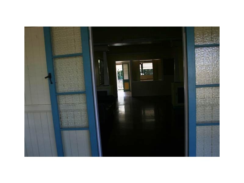 10 Oak Street, Andergrove QLD 4740