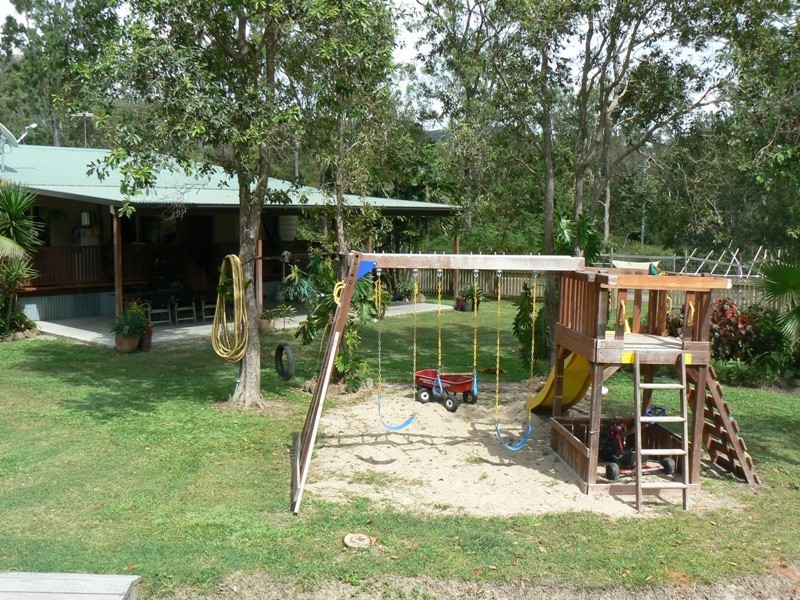 571 Kinchant Dam Road, Eton North QLD 4741