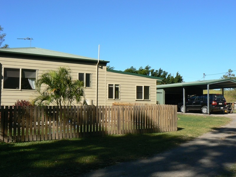 571 Kinchant Dam Road, Eton North QLD 4741