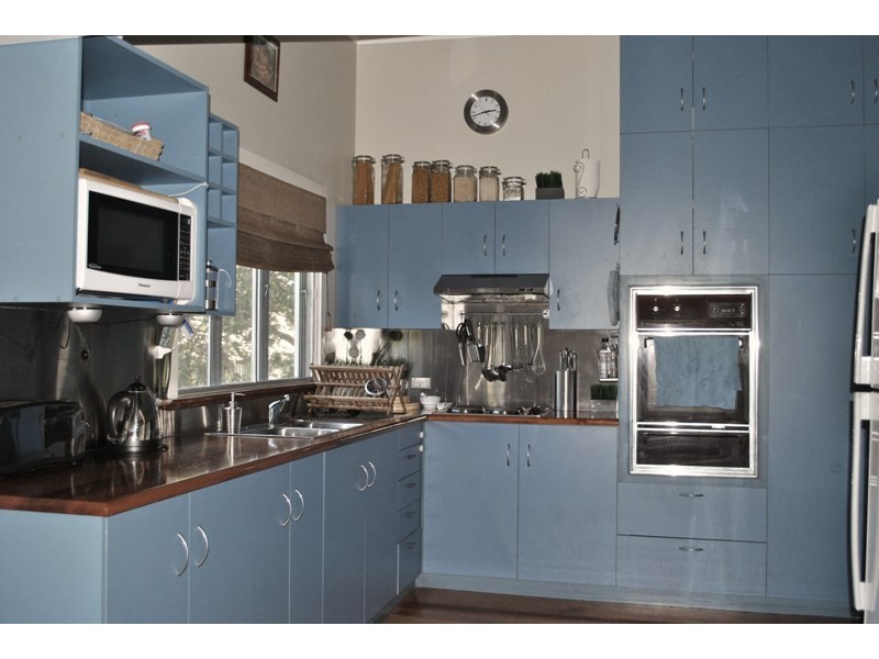 8 Perkins Street, North Mackay QLD 4740