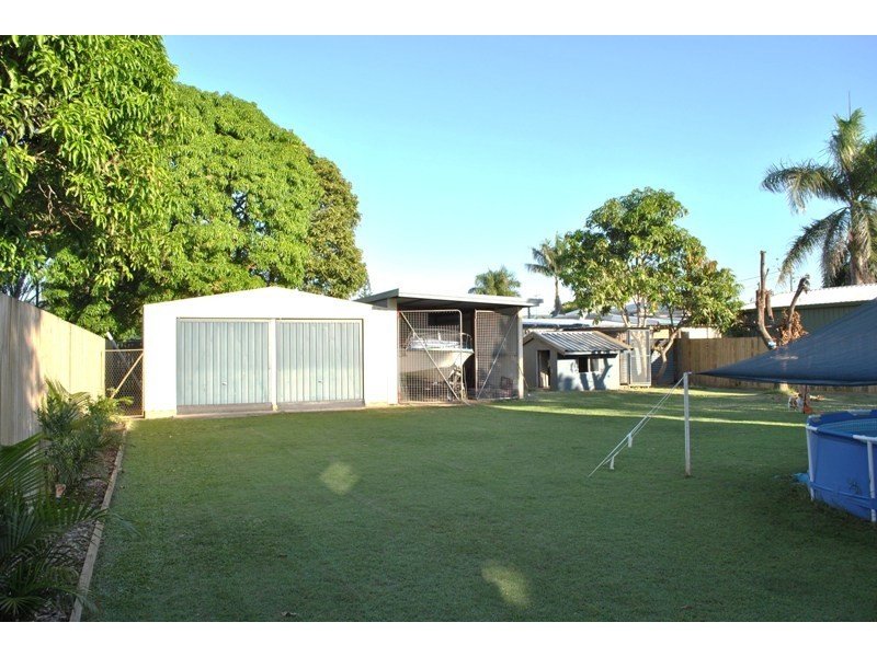 8 Perkins Street, North Mackay QLD 4740