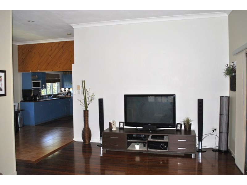 8 Perkins Street, North Mackay QLD 4740