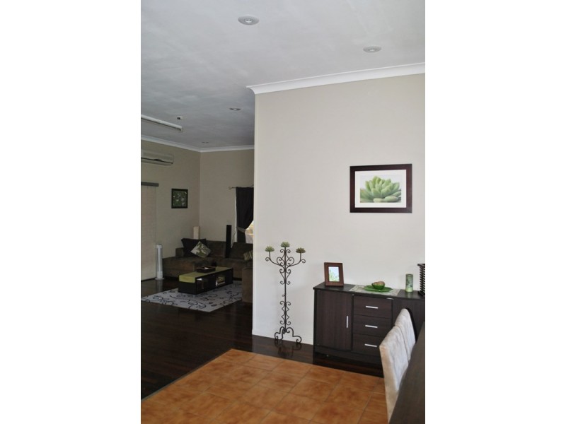 8 Perkins Street, North Mackay QLD 4740