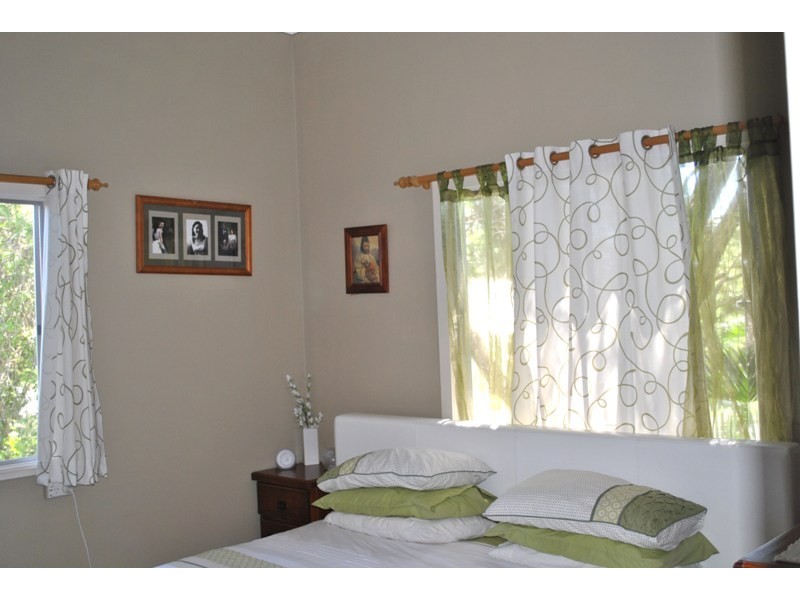 8 Perkins Street, North Mackay QLD 4740