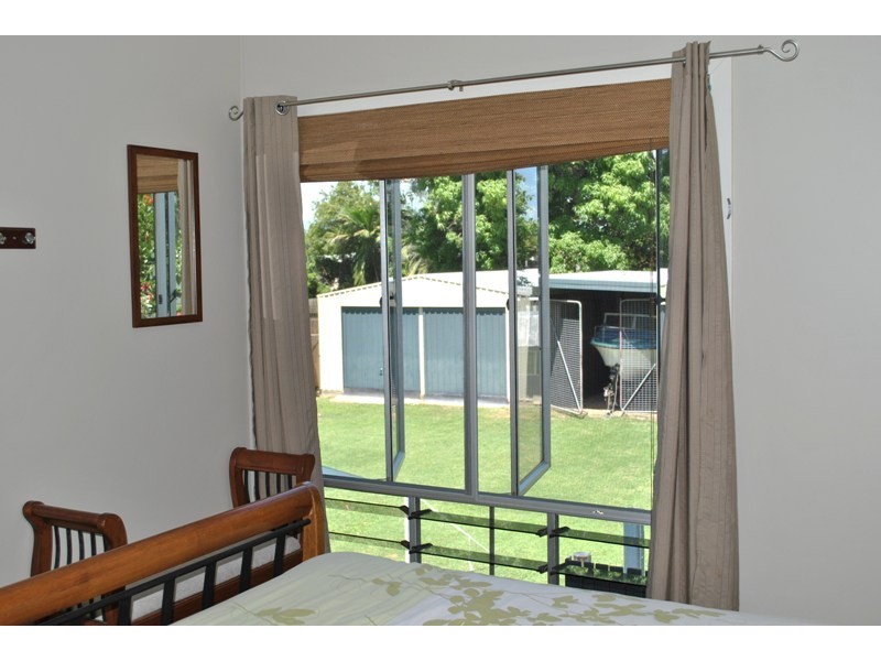 8 Perkins Street, North Mackay QLD 4740