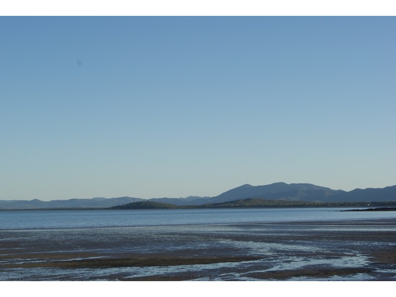 673 Miran Khan Drive, Freshwater Point, Sarina QLD 4737