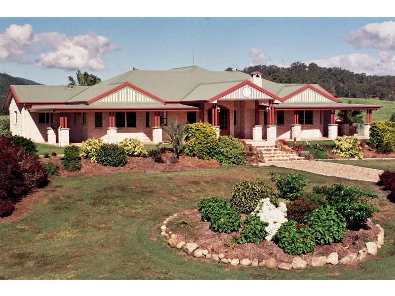 79 Sarina Homebush Road, Sarina QLD 4737