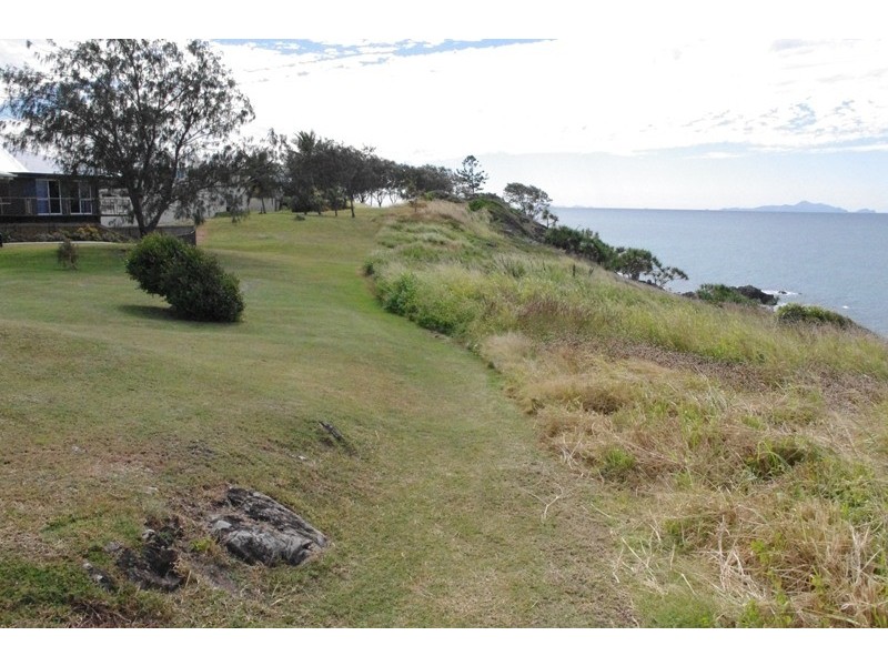 12 Albatross Street, Slade Point QLD 4740