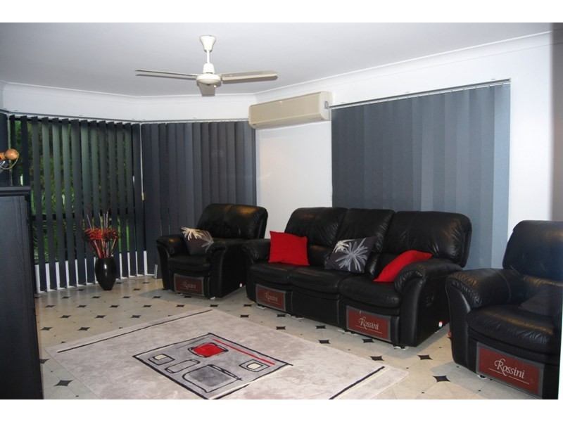 30 Leichardt Way, Andergrove QLD 4740