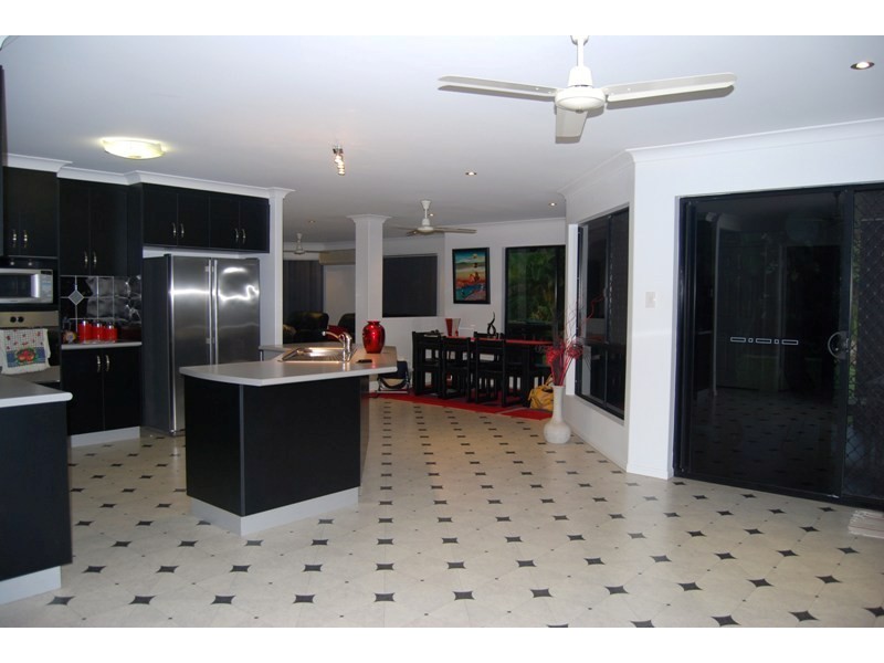 30 Leichardt Way, Andergrove QLD 4740