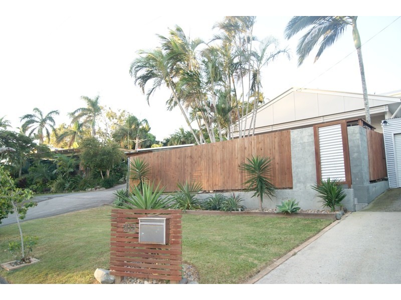 102 Mango Avenue, Eimeo QLD 4740