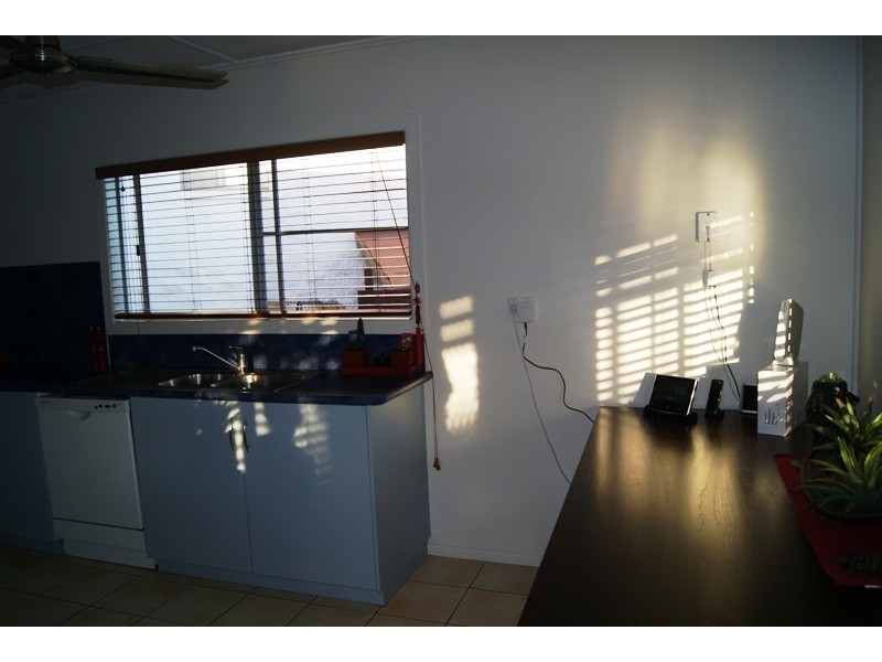 102 Mango Avenue, Eimeo QLD 4740