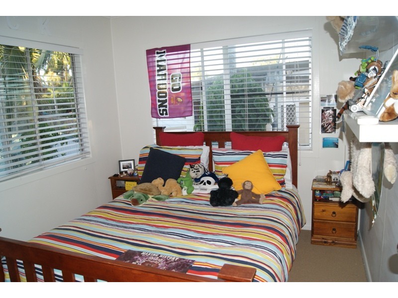 102 Mango Avenue, Eimeo QLD 4740