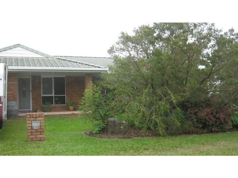 1 Dumfries Court, Beaconsfield QLD 4740