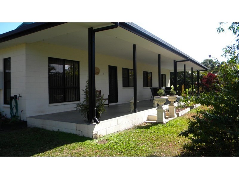 65 Windsor Drive, Hay Point QLD 4740