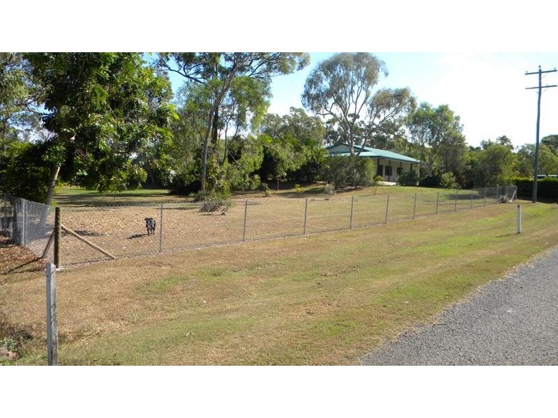 65 Windsor Drive, Hay Point QLD 4740