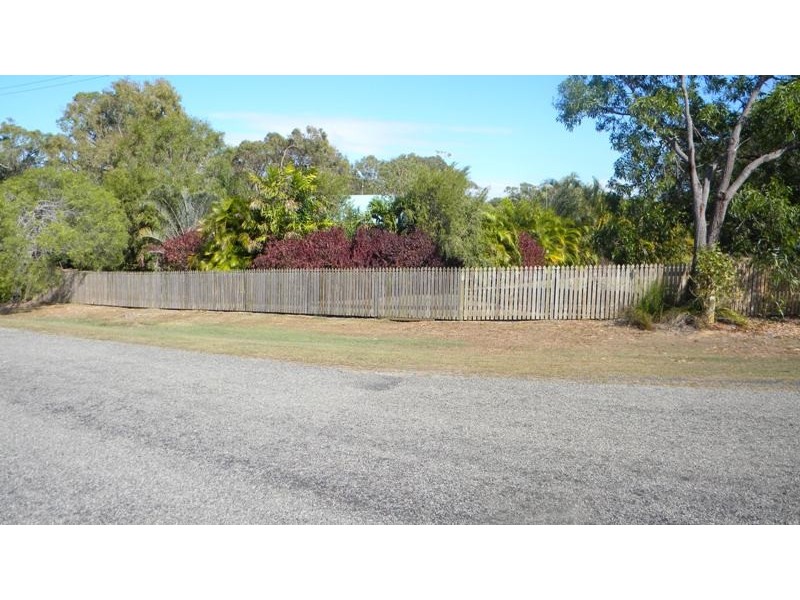 65 Windsor Drive, Hay Point QLD 4740