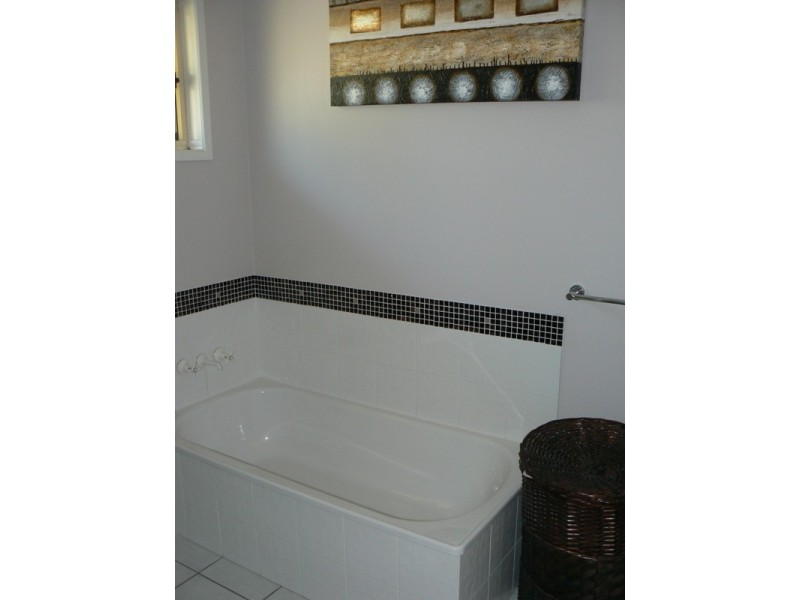 94 Emperor Drive, Andergrove QLD 4740