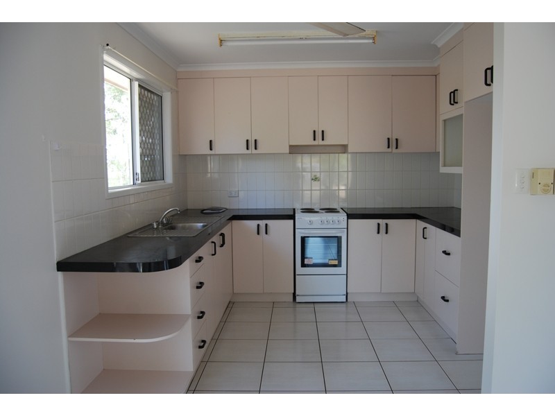 3 Maple Court, Hay Point QLD 4740