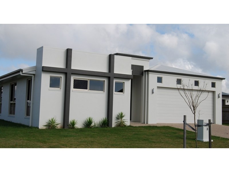 1 Firefly Crescent, Ooralea QLD 4740