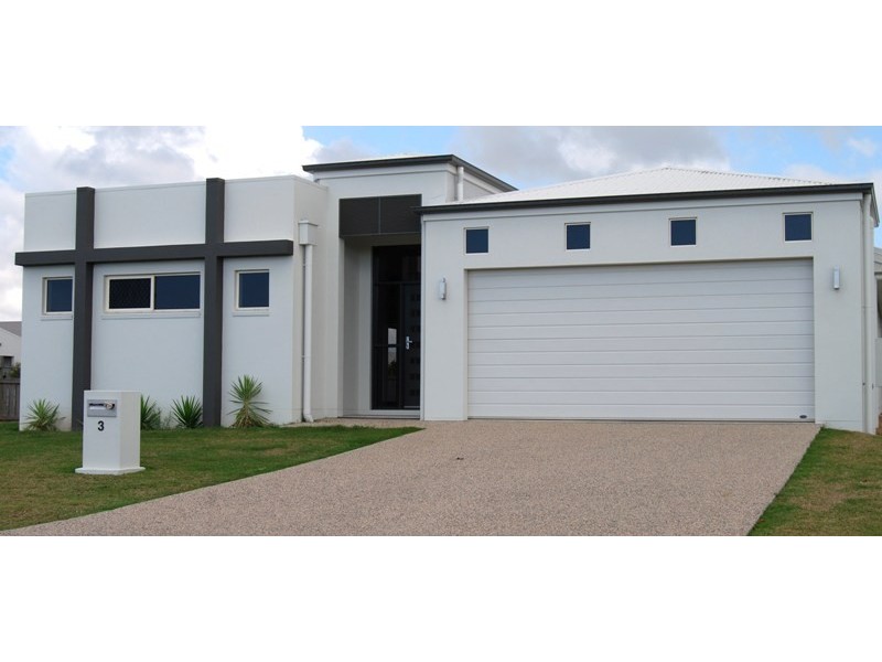 1 Firefly Crescent, Ooralea QLD 4740