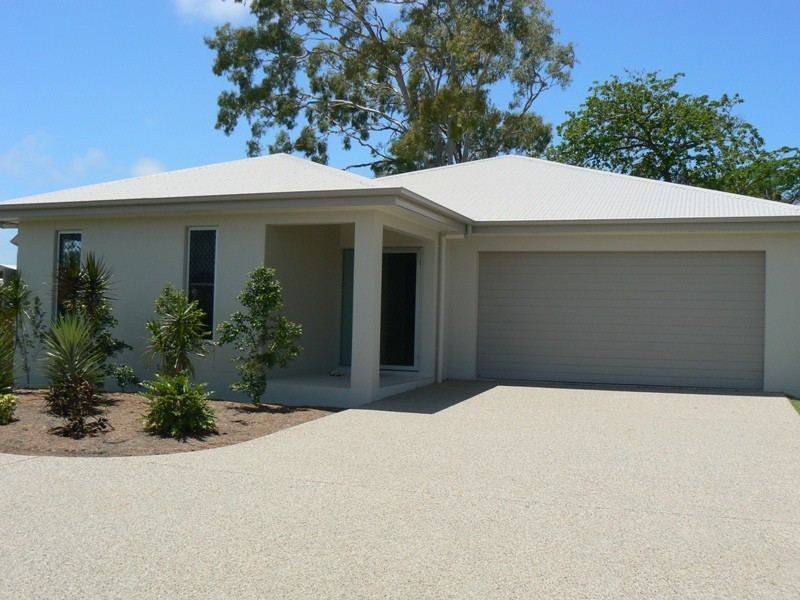 54 Bedford Road, Andergrove QLD 4740