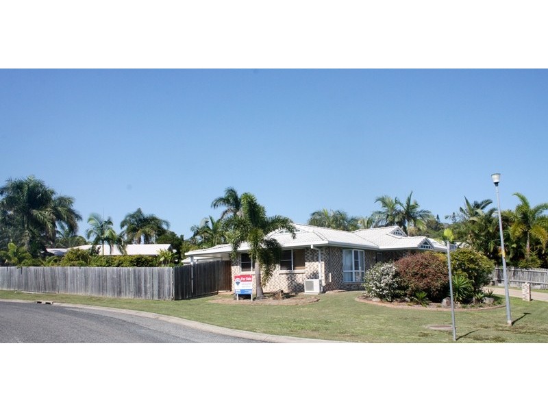 1 Lazarus Court, Eimeo QLD 4740