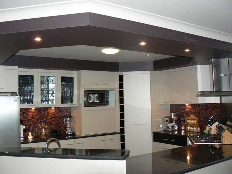 21 Cutfield Street, Glenella QLD 4740