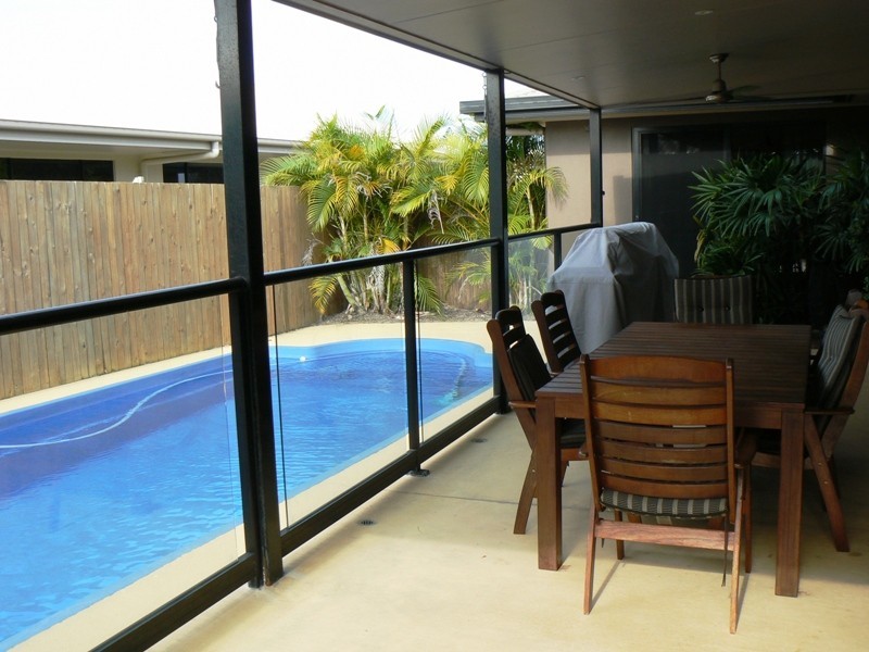 21 Cutfield Street, Glenella QLD 4740