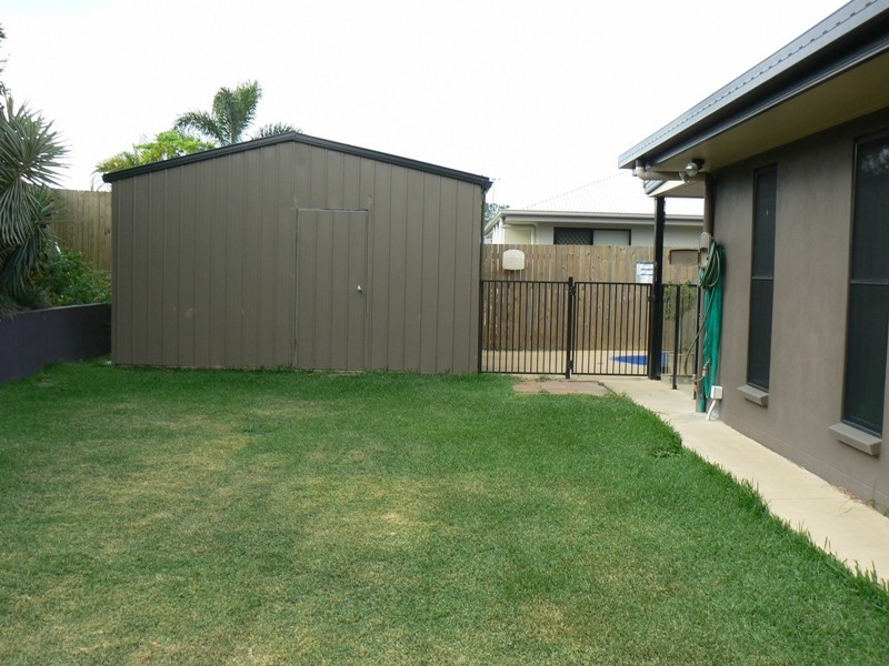 21 Cutfield Street, Glenella QLD 4740