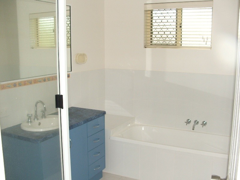 43 Kenilworth Street, South Mackay QLD 4740