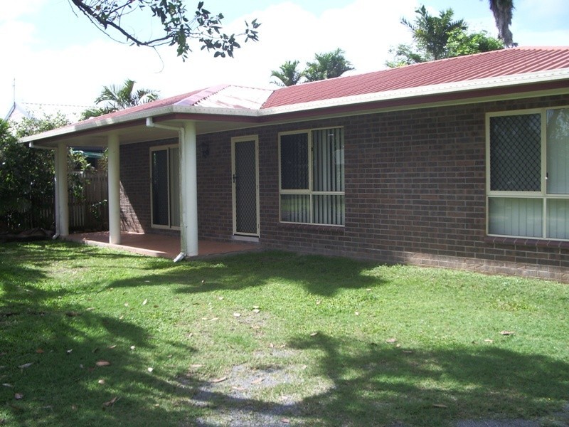 79 Bradman Drive, Glenella QLD 4740