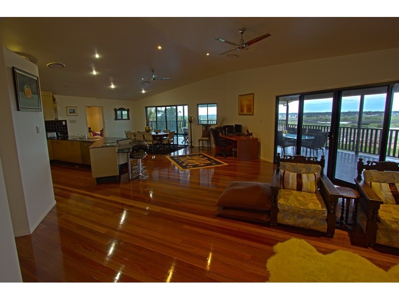 6 Essex Court, Mackay QLD 4740