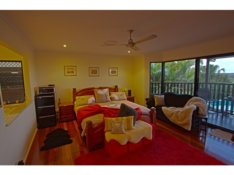 6 Essex Court, Mackay QLD 4740