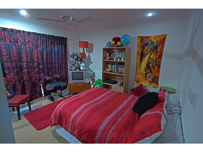 6 Essex Court, Mackay QLD 4740