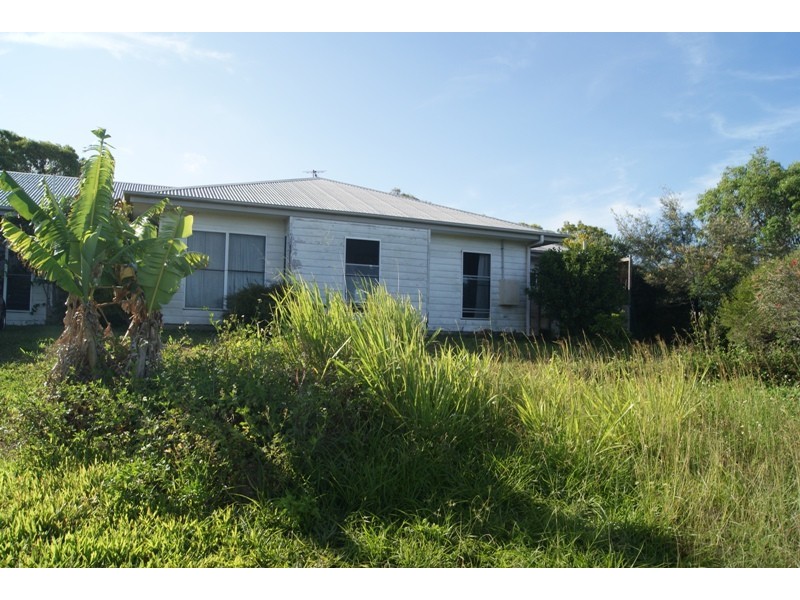 13 Ceder Street, Hay Point QLD 4740